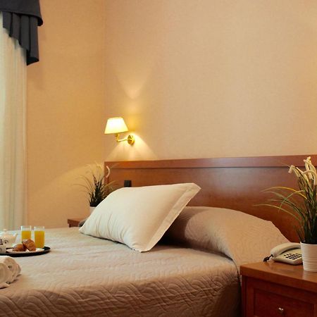 Hotel Jole Чезенатіко Екстер'єр фото